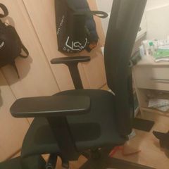 Ergonomic Mesh Office Chair