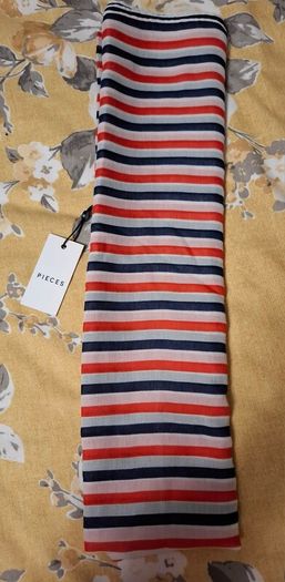 Pieces Tube Scarf BNWT