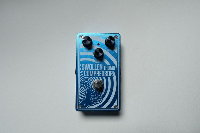 SubZero Swollen Thumb Compressor Guitar Pedal
