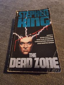 The Dead Zone. Stephen King. 1987 edition