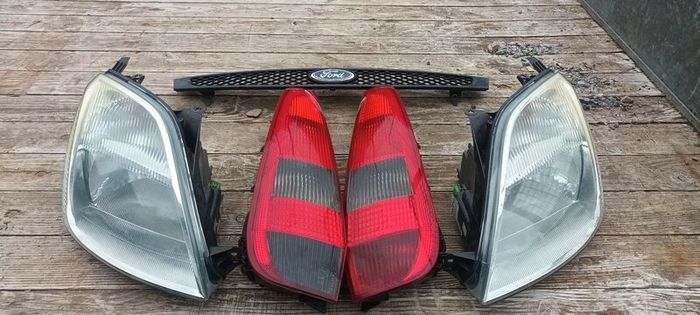 Lamps Ford Fiesta 2003