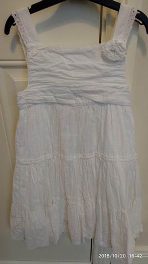Girls clothes