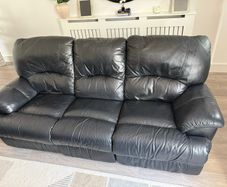 Black Leather Recliner Couch 3 Seater & 2 Seater