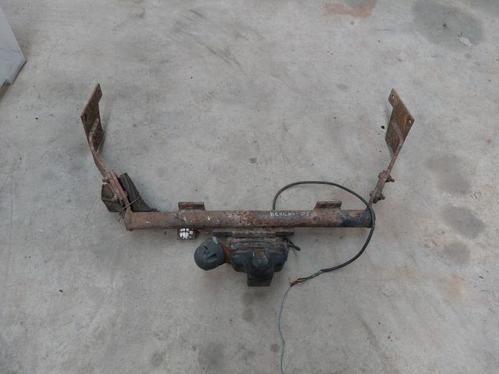 Citroen Berlingo Peugeot Partner towbar