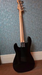 Squier by Fender Precision Bass