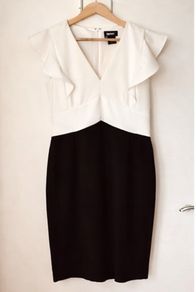 DKNY Stunning classic black & white dress