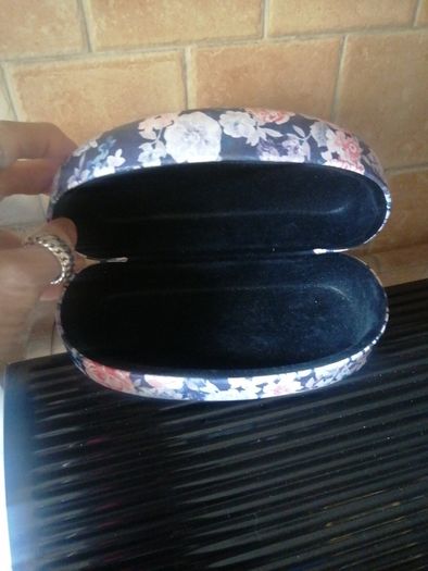 floral glasses case