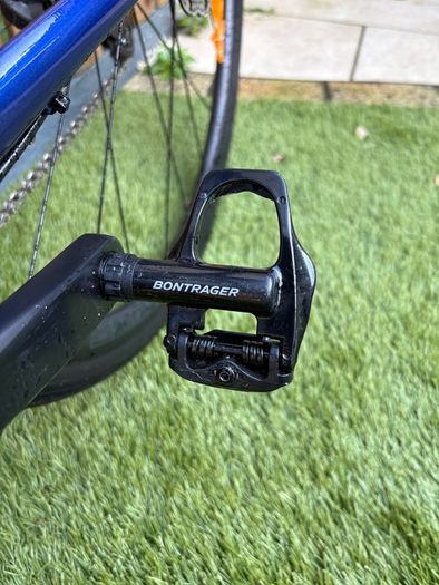 Trek Domane AI 2 52 BI