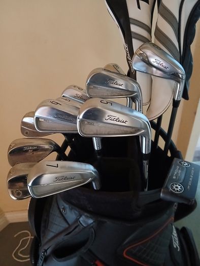 Titleist T-150 irons