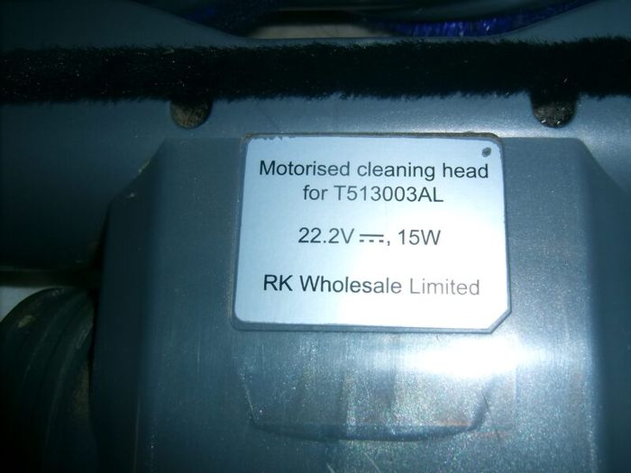 hand hoover
