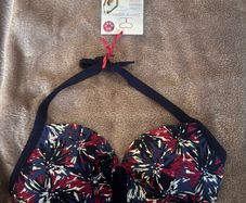 BNWT Zoggs swim shapes  Elastomax Eden Navy Pink bikini top size UK36E EU80E Free post