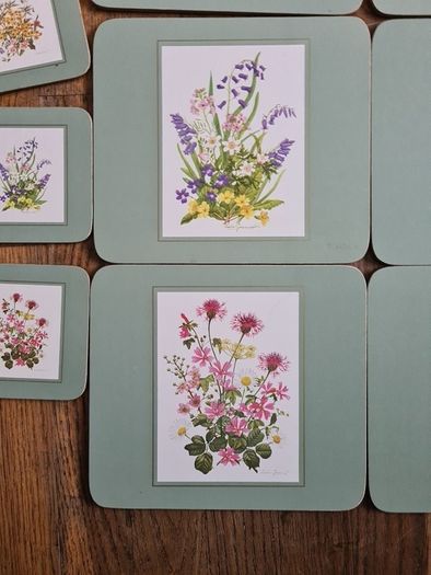 floral tablemats