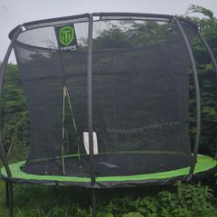 Trampoline