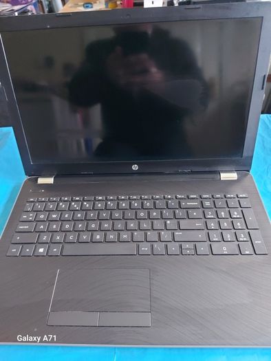 HP 15.6 inch Laptop, TPN-C130, 4GB Ram, 1 Terrabyte, Windows 10, AMD A9-9420 Radeon R5, 5 Compute Cores, 2C+3G, 3.0GHz, Microsoft Edge, Chrome. and VLC