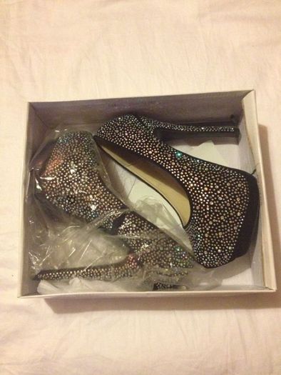 Diamond heels