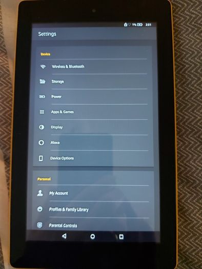 Amazon Fire 7, 7th Generation), Model SR043KL, 16GB, in excellent cosmetic Condition