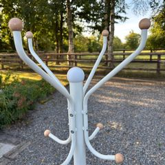 coat stand