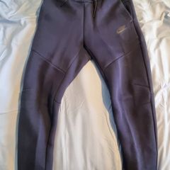 Nike tech fleece teack bottoms boys Size M
