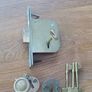 2 door locks Image 4