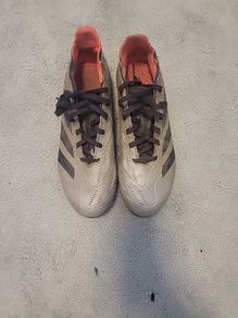Adidas predators size 7