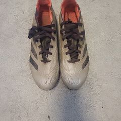 Adidas predators size 7
