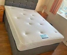New Stylish Double 4ft, 4ft6, King 5ft And 6ft Superking Sizes Divan Beds Instock. Drawers And Optional Tufted Mattresses Available. Free Delivery