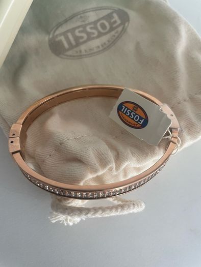 Fossil bracelet