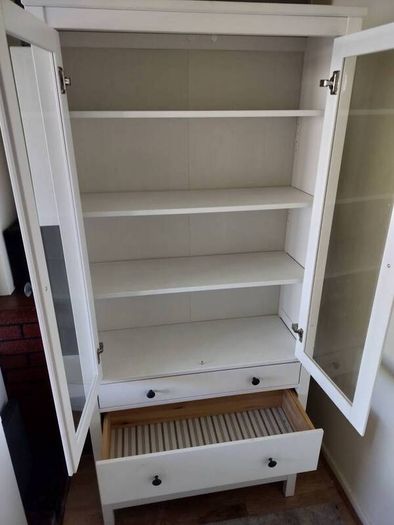Hemnes glass cabinet
