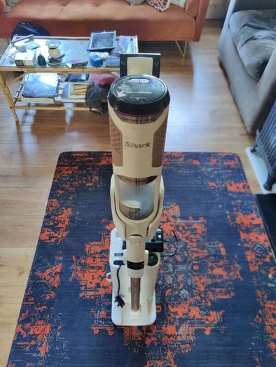 shark pro detect vacuum