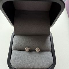 Diamond Stud Flower Earring