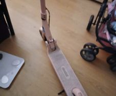 Girls scooter electric