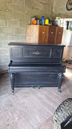 J.B. Cramer & Co. upright piano