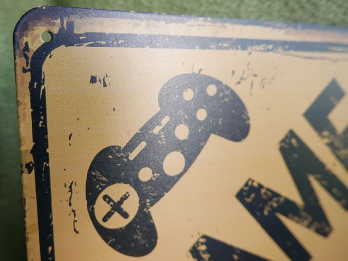 Game Zone Metal Wall Sign