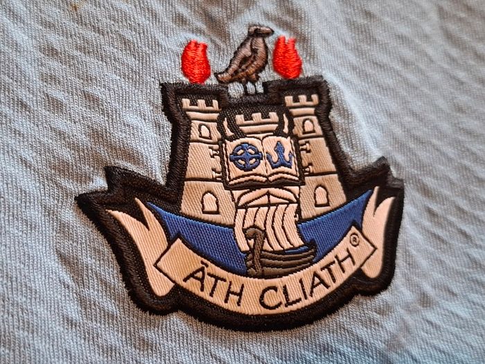 Dublin GAA O'Neills Gaelic Football Jersey (Adult Medium) FREE POST