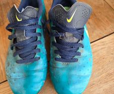 kids football / soccer boots