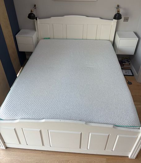 king size bed and mattress