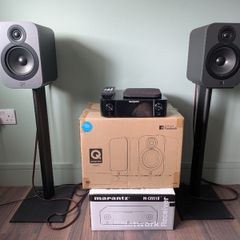 Q Acoustics 3020 Speakers & Marantz M-CR510 Bundle