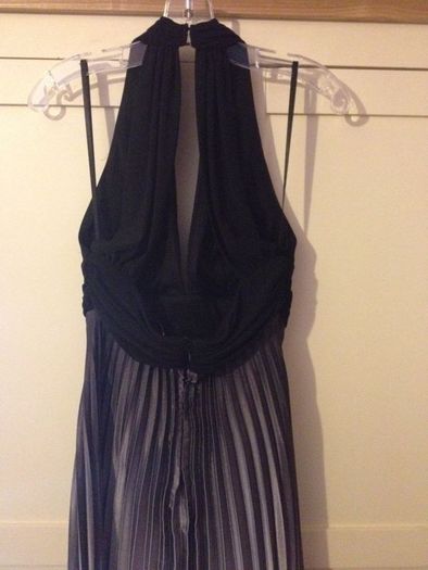 Black/grey halter neck dress.