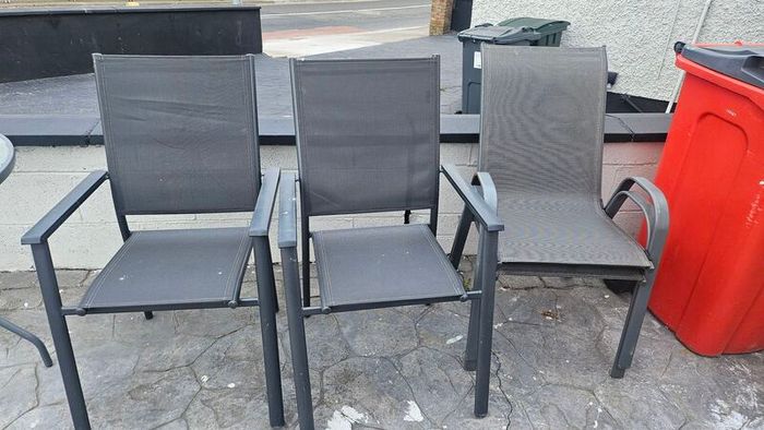FREE garden table & chairs