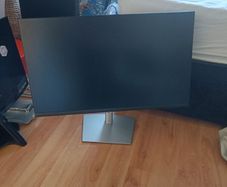 Dell P2722H 27 Inch Full HD (1920x1080) Monitor