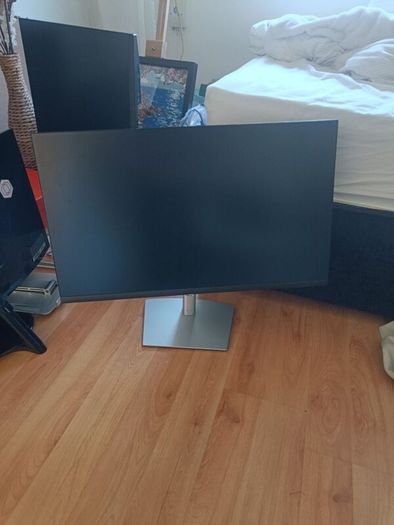 Dell P2722H 27 Inch Full HD (1920x1080) Monitor