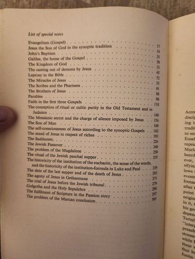 The Regensburg New Testament. The Gospel According To Mark. Version And Commentary By Joseph Schmid. 1968 Paperback In Good Condition.  See Photos For Same.