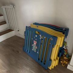 Childrens playpen - colourful modular panels