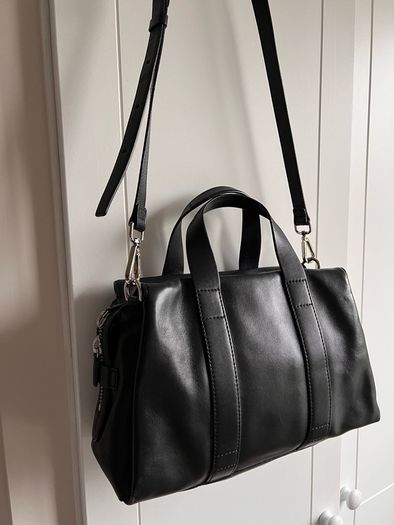 Aritzia bag