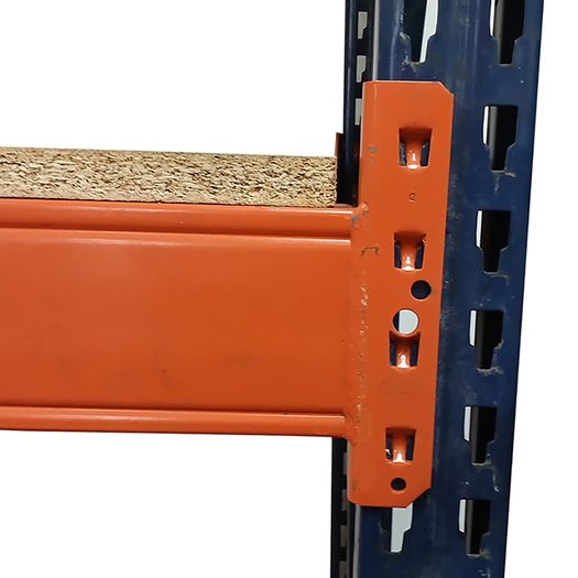 4.1m Used Garage Shelving