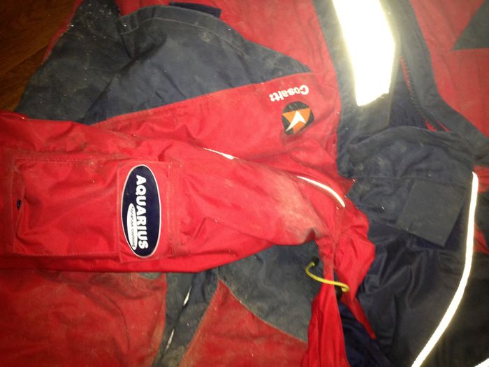 Sea survival suit