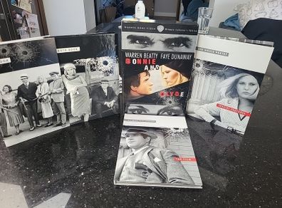 Bonnie and Clyde Ultimate Collectors Edition