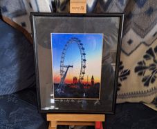 Tabletop easel and signed photo of London's Millennium Eye