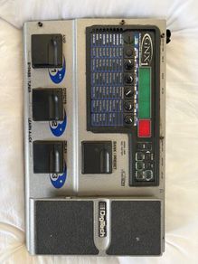 DigiTech GNX1 Guitar Multi-Effects Processor