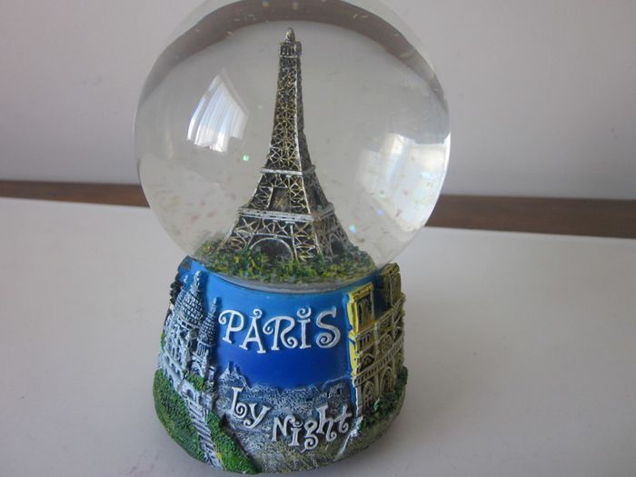 Vintage Musicial Snow Globe Eiffel Tower with Music  Love Story